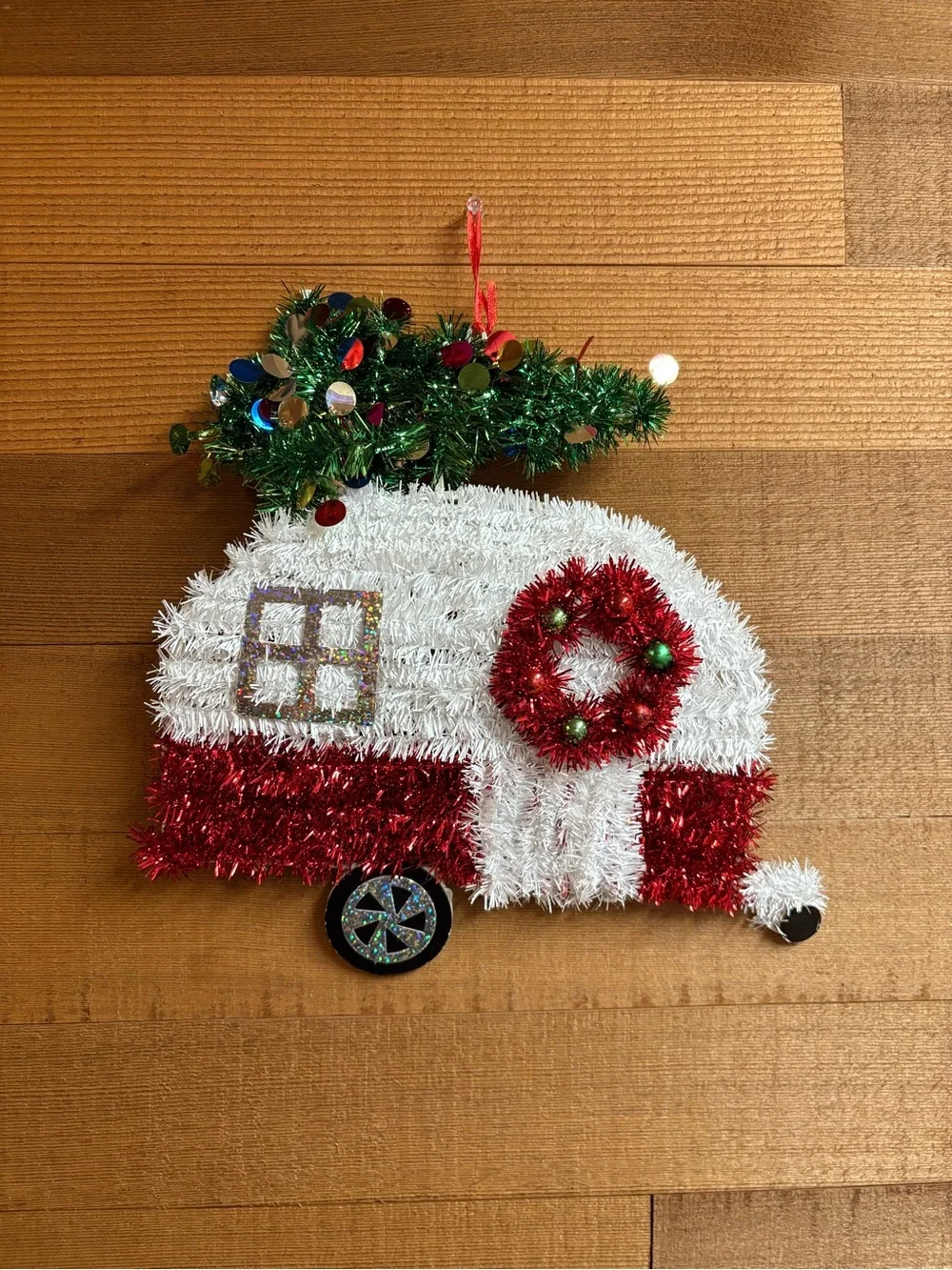 Christmas Camper Trailer Wall Hanging Holiday Tinsel Decor